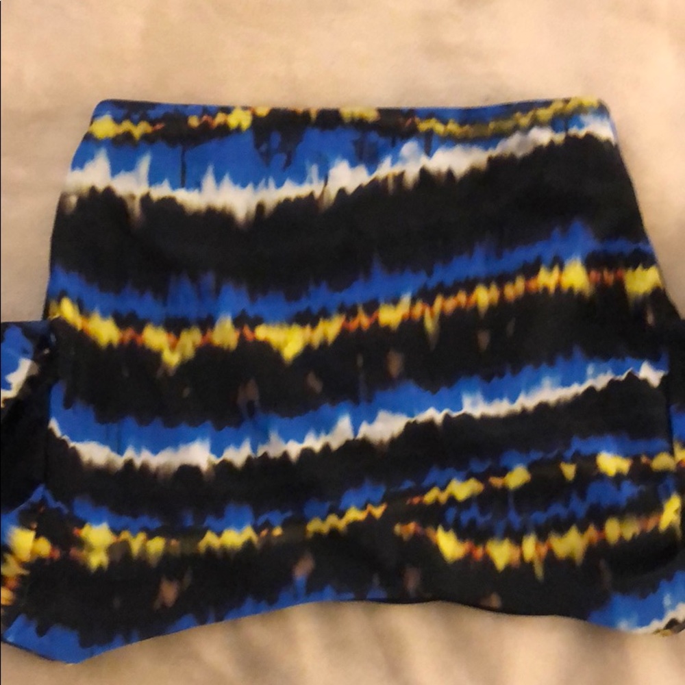Cropped top - Picture 3 of 3
